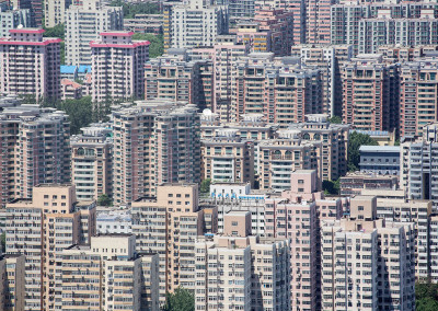 Megablock developments in western Beijing engender new lifestyles in the once imperial capital. - Beijing